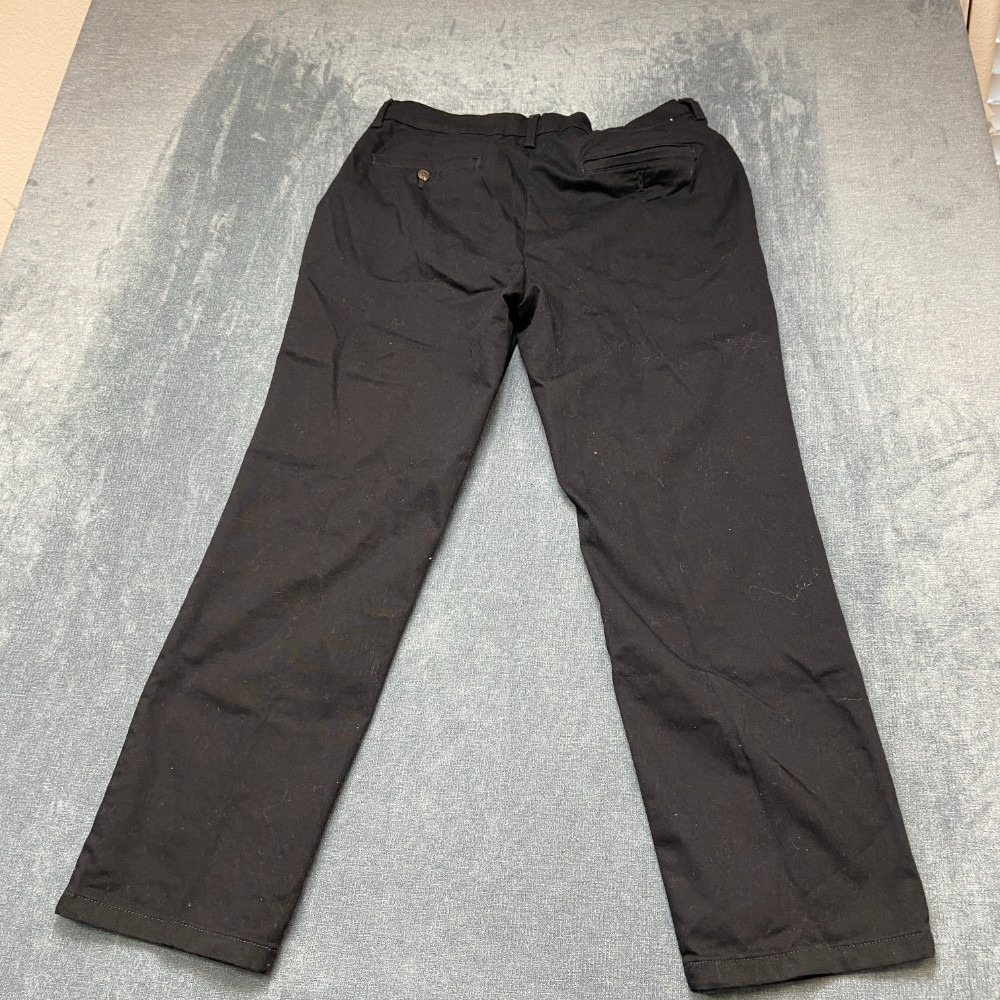 St. John's Bay Chino Pants Mens 34x30 Black Cotton Stretch Classic Straight Leg